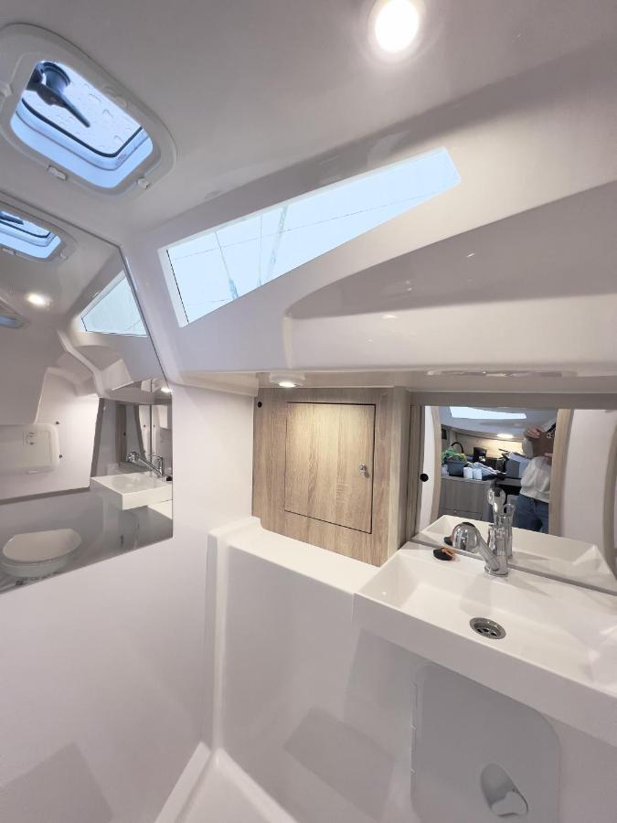 Hausboot Segelyacht Nui Hotel Burgtiefe auf Fehmarn Exterior photo